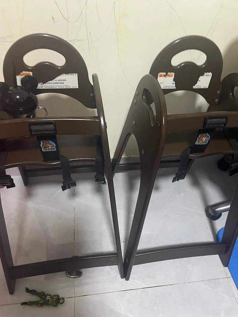 Baby feeding chairs for twins