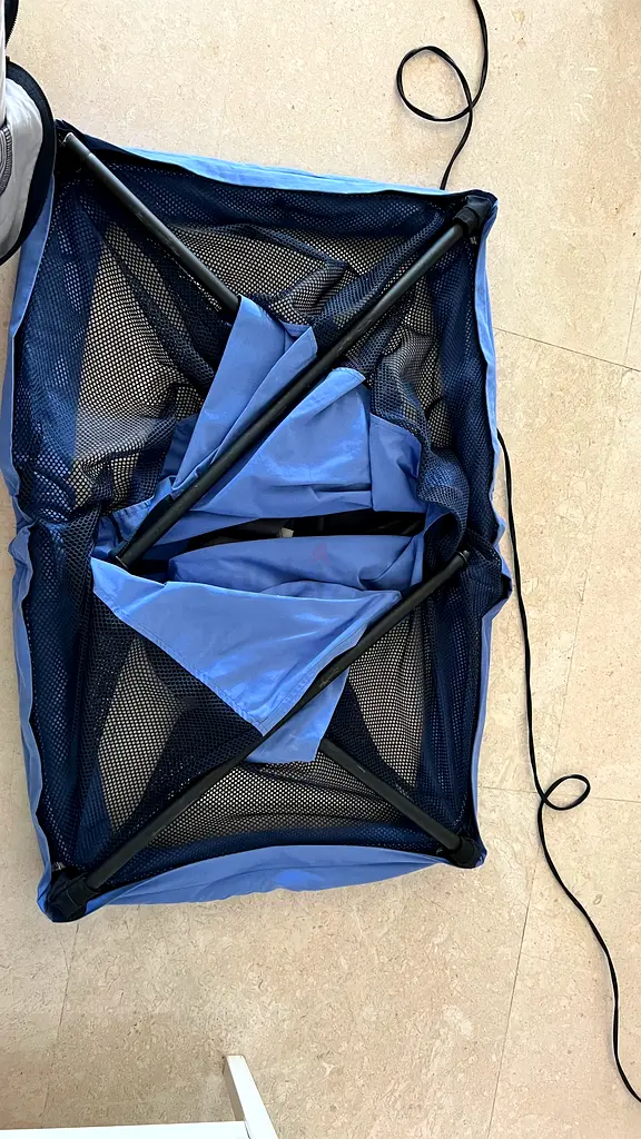 Baby bjorn travel cot / bed