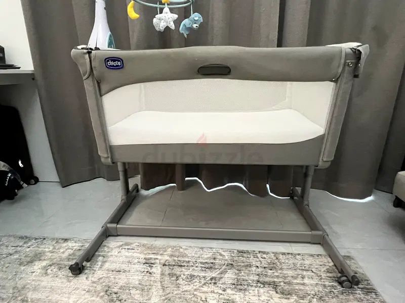 Chicco next to me magic co sleeping crib