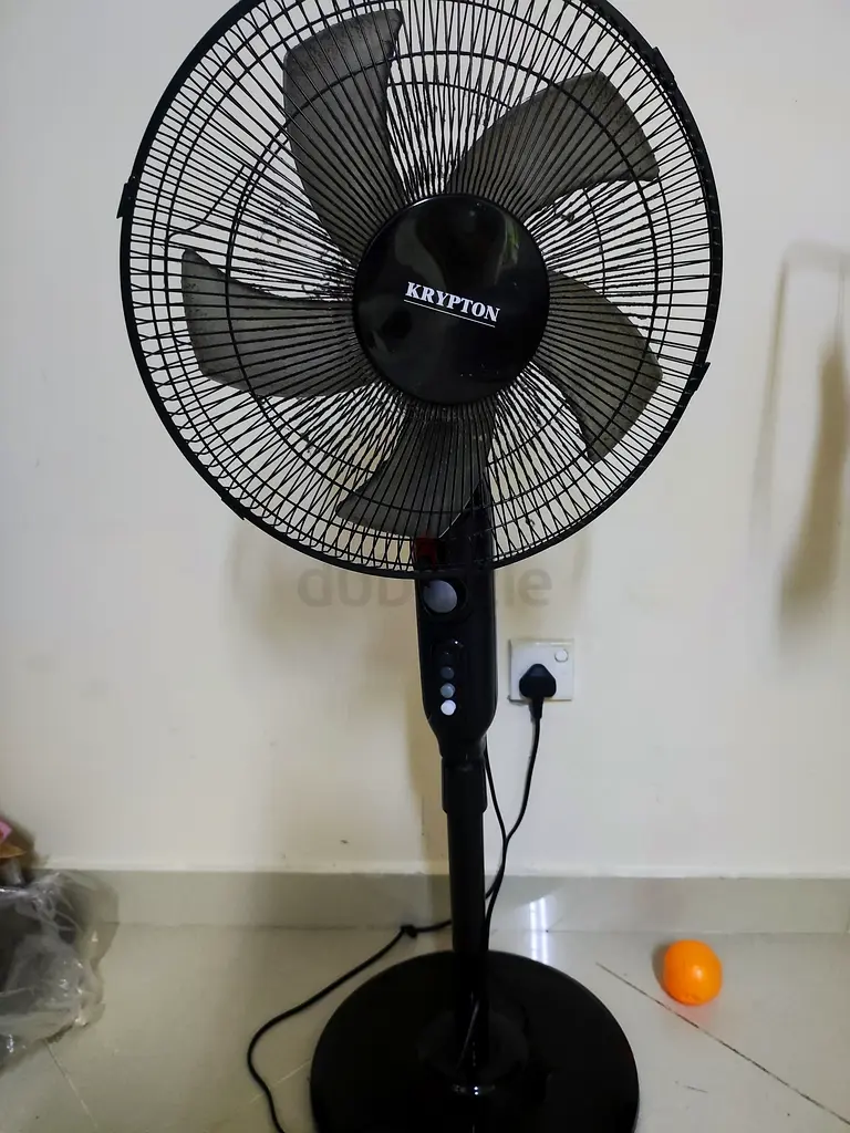Pedestal Fan for urgent sale