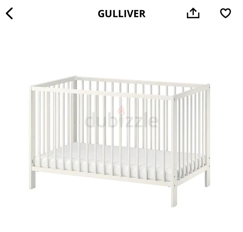 IKEA Gulliver baby crib white with bed and bed sheets