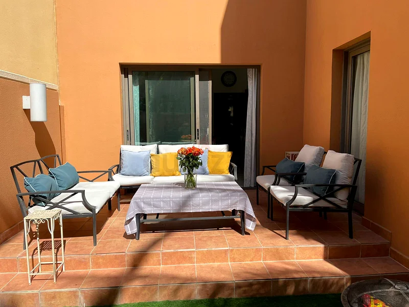 Metal garden furniture