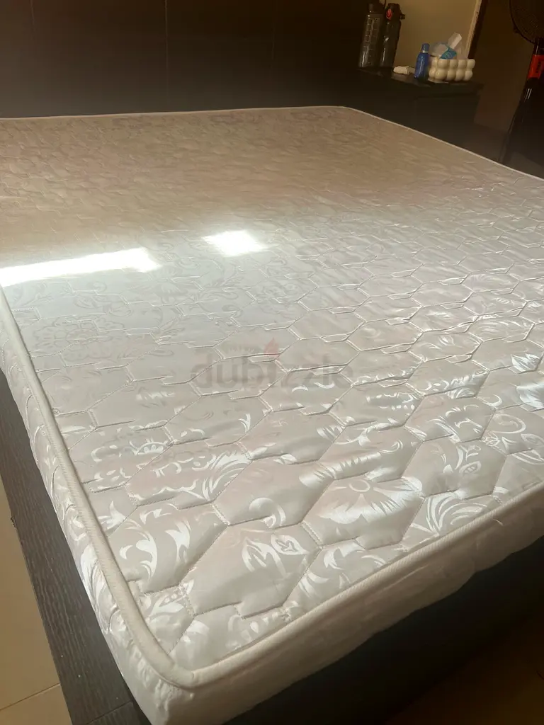 KING SIZE MATTRESS FOR SALE