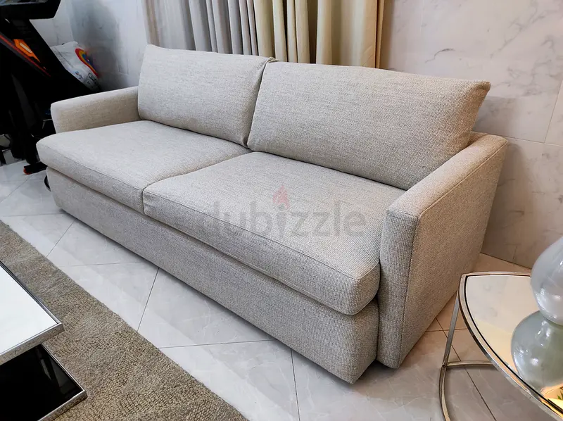 Crate and barrel lounge deep couch