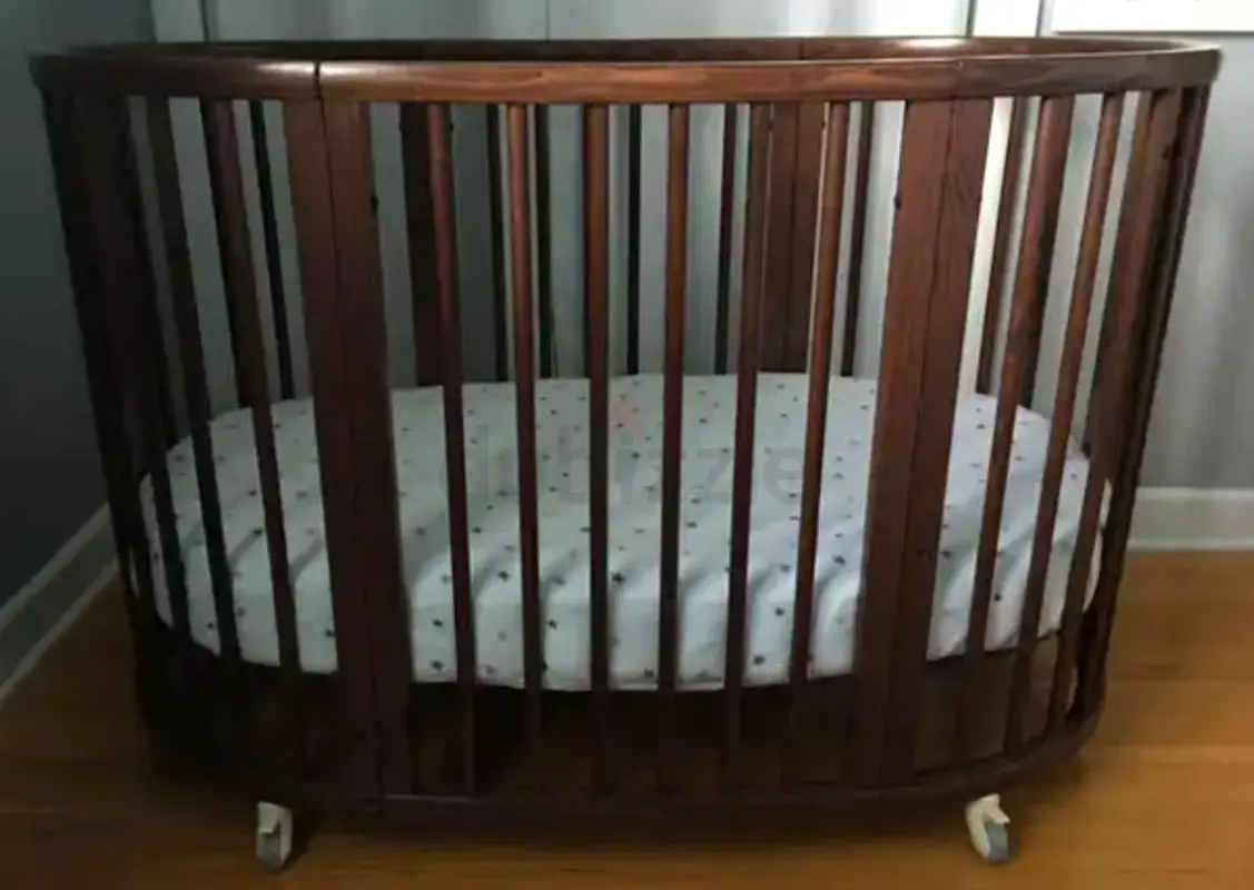 Stokke Sleepi System with Mattress and Cover in Walnut Brown Colour
