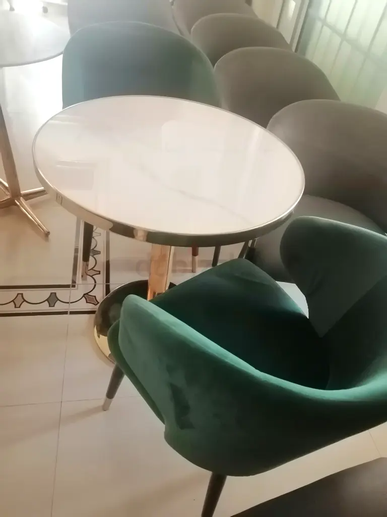 Chairs and table for sale