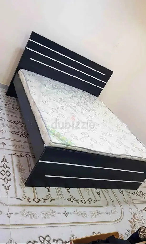 New Queen Size Mdf Wooden Bed With Mattress