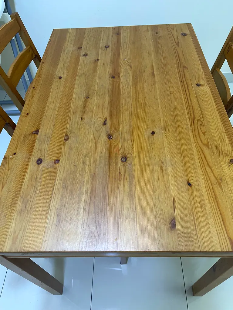 wood dining table