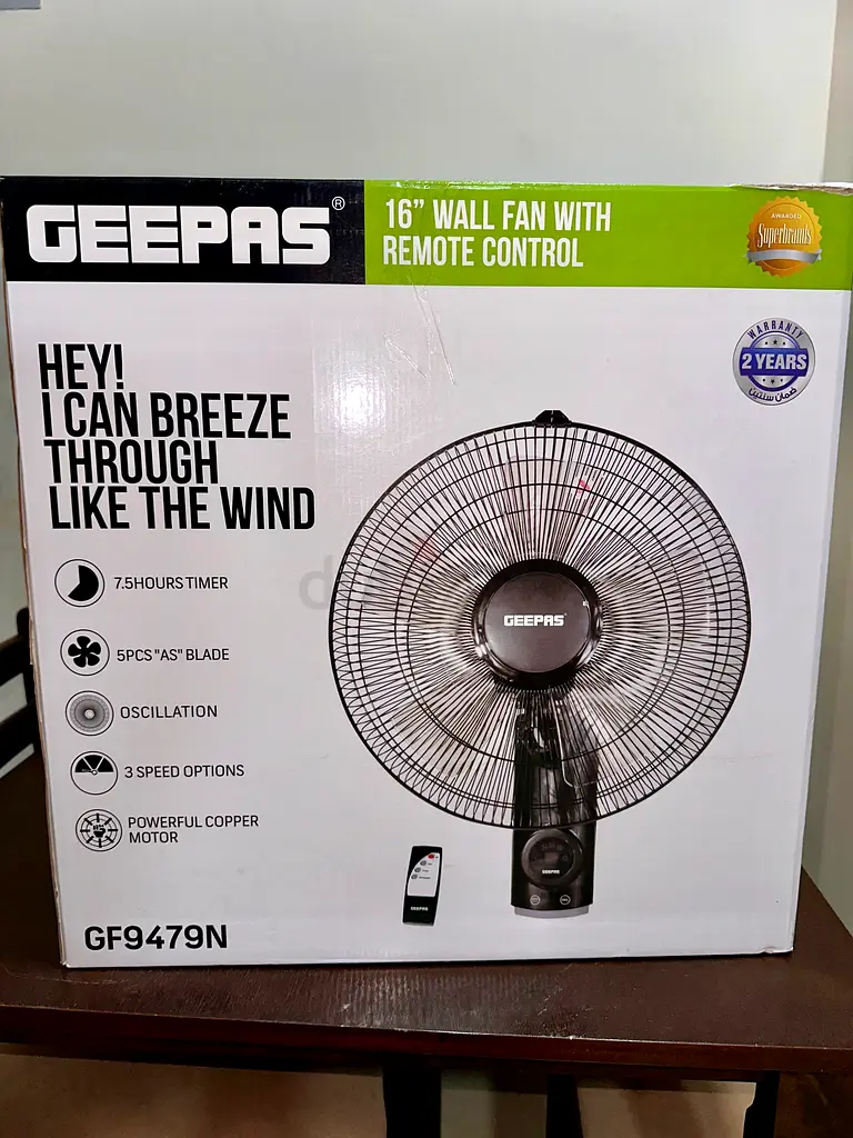 Geepas wall fan