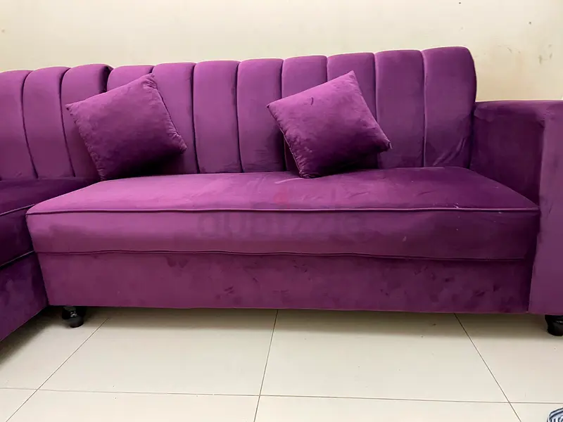 L shape sofa in great condition