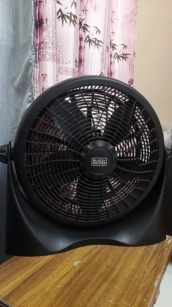 Standing fan