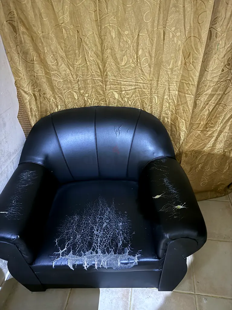 Sofa for throw away price