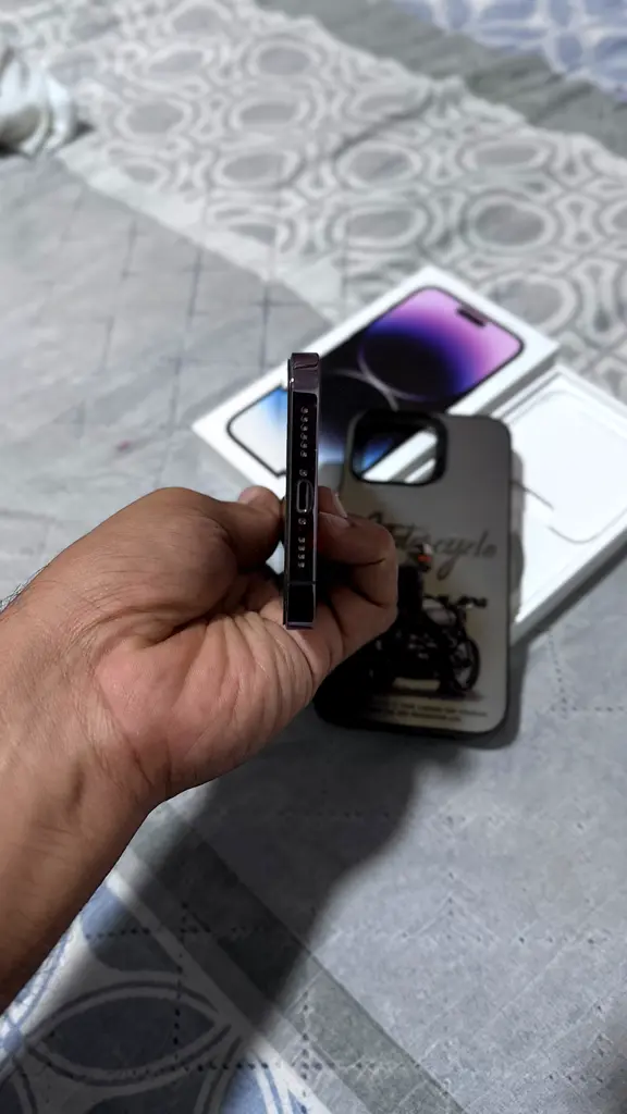 UAE Version Iphone 14 pro Max 256 GB Deep Purple