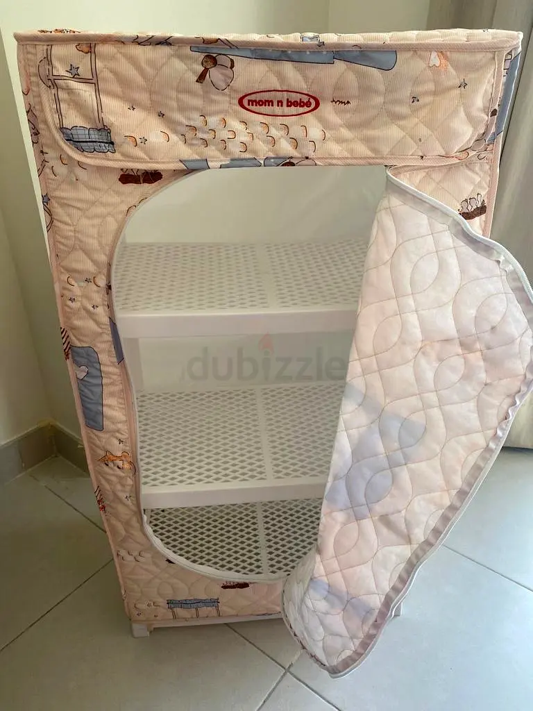 BABY DRESSER FOR SALE AED 70