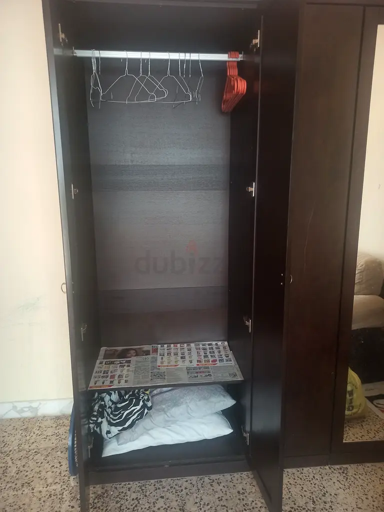 3 door Wardrobe Cupboard for Sale