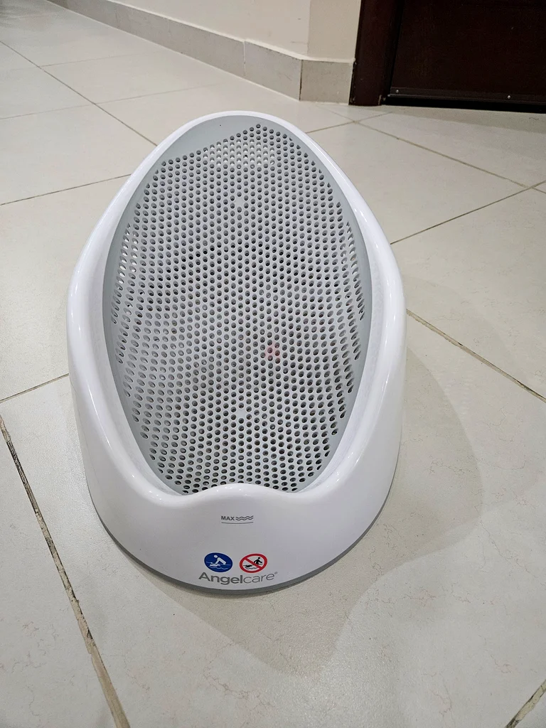 Baby bath seat