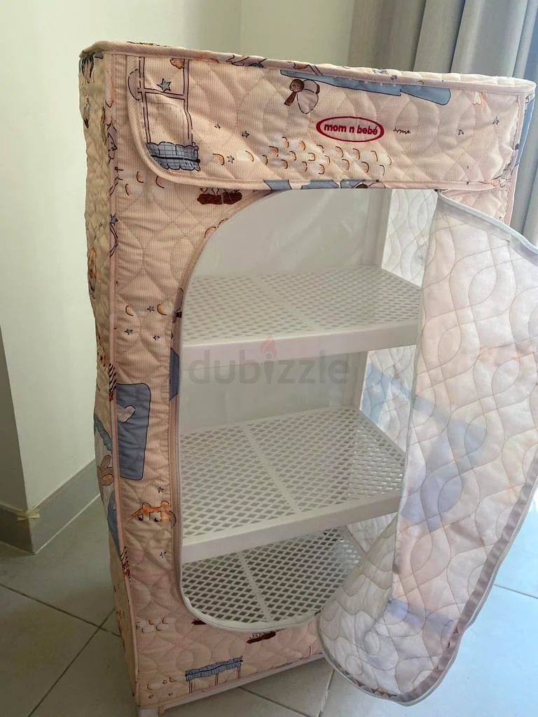 BABY DRESSER FOR SALE AED 70