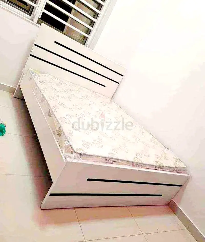 Brand new Queen Size 150x190cm bed and mattress