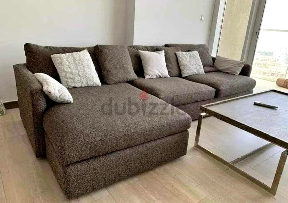 Super comfortable CrateBarrel Lounge Deep sofa brown