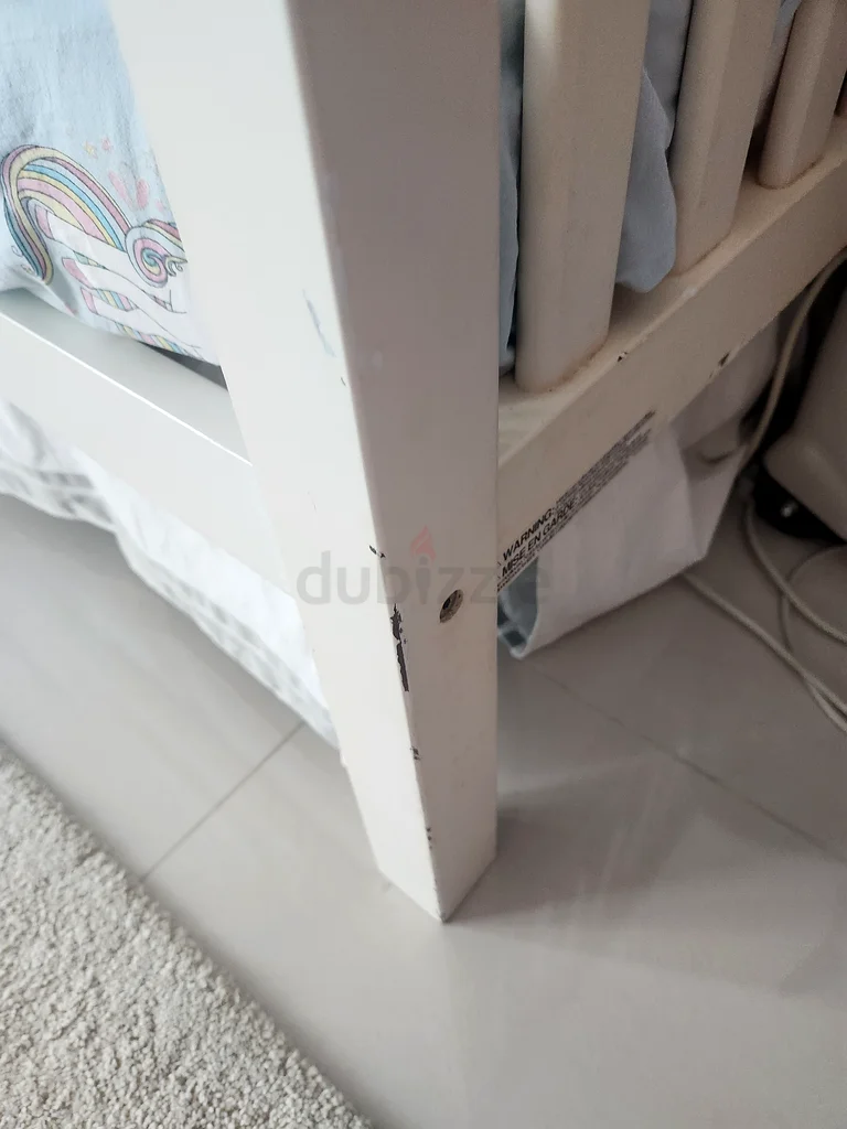 Pottery Barn Kendall convertible crib/toddler bed