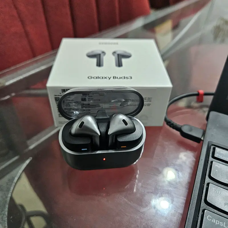 Samsung Galaxy Ear Buds 3 PRO